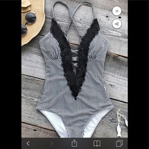 Full piece bathing suit